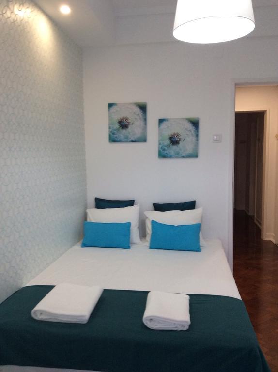 4U Lisbon IV Guesthouse Airport Buitenkant foto