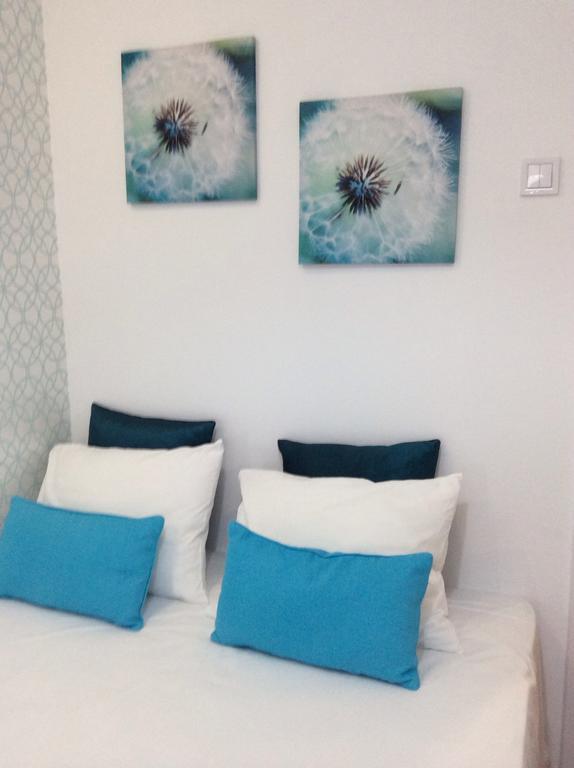 4U Lisbon IV Guesthouse Airport Buitenkant foto