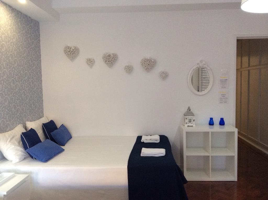 4U Lisbon IV Guesthouse Airport Buitenkant foto