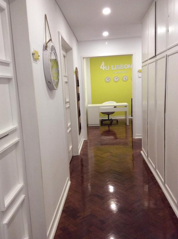 4U Lisbon IV Guesthouse Airport Buitenkant foto