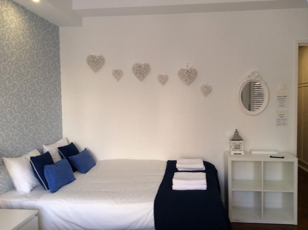 4U Lisbon IV Guesthouse Airport Buitenkant foto
