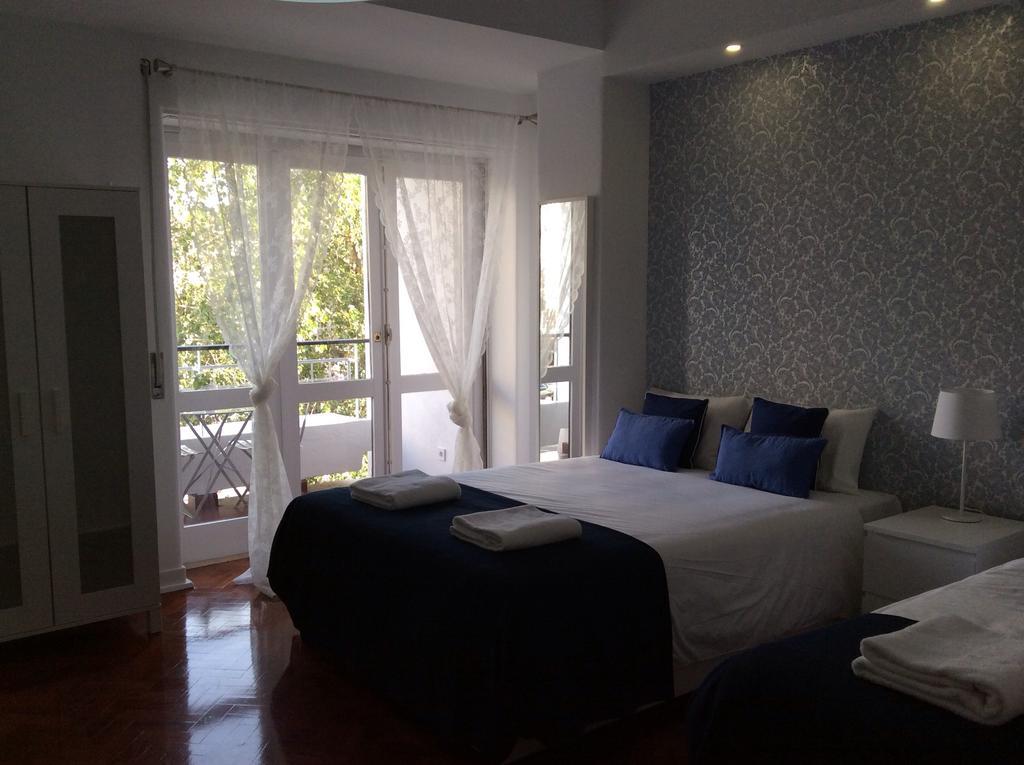 4U Lisbon IV Guesthouse Airport Buitenkant foto
